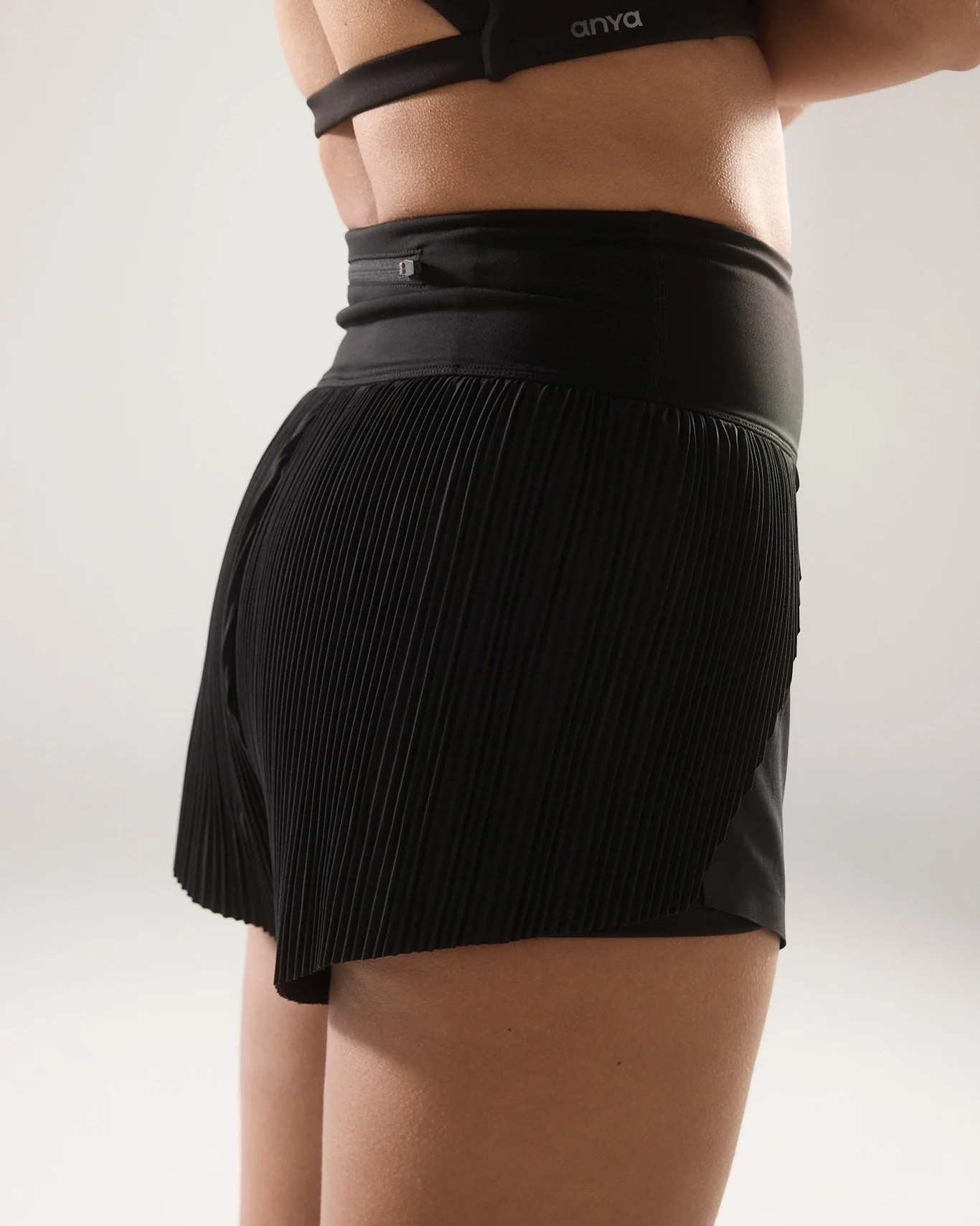Split Shorts 1.0 (Inner Shorts) in Black Sesame - Image 3