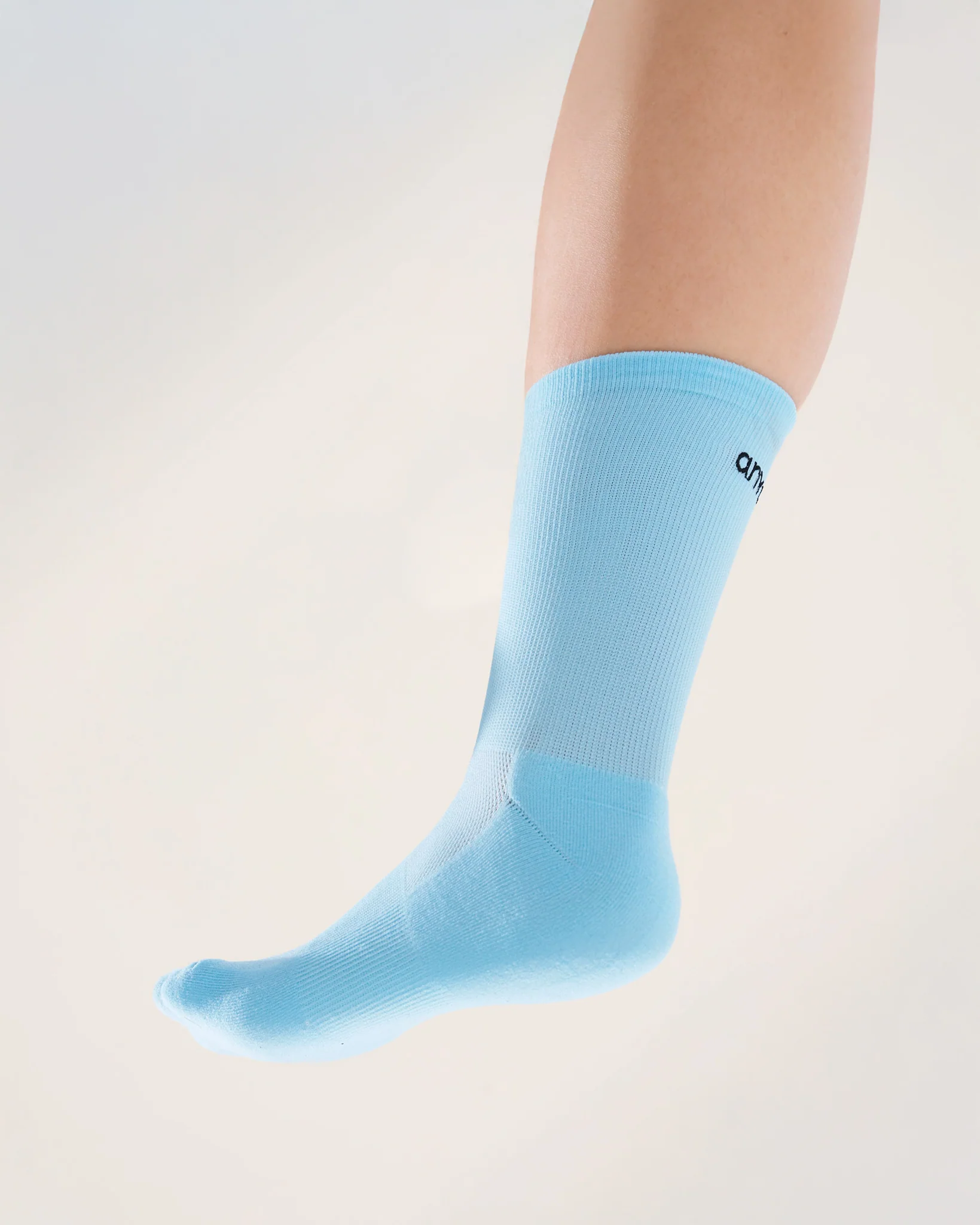 The Hybrid Training Socks in Cove - Image 2