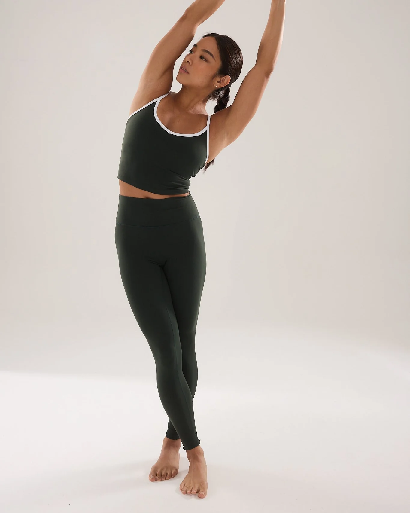[AA x Flow] Classic Leggings (Full 24") in Flow Matcha - Image 2